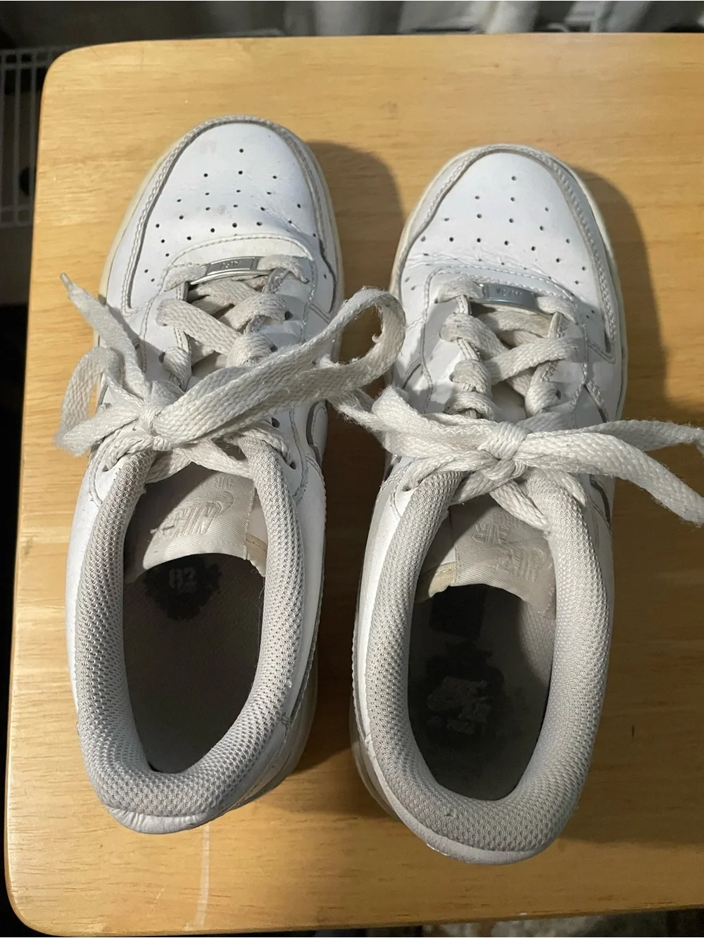 Nike youth low